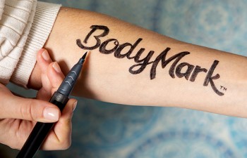 BodyMarkTM de BIC®: los marcadores de tatuajes temporales