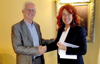 Archivo 2000 y CEP firmaron la primera gran alianza estratégica de colaboración y distribución a nivel internacional